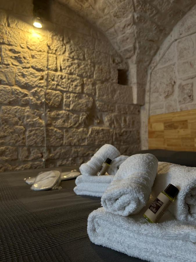 Dimora Grimaldi Bed & Breakfast Ostuni Exterior photo